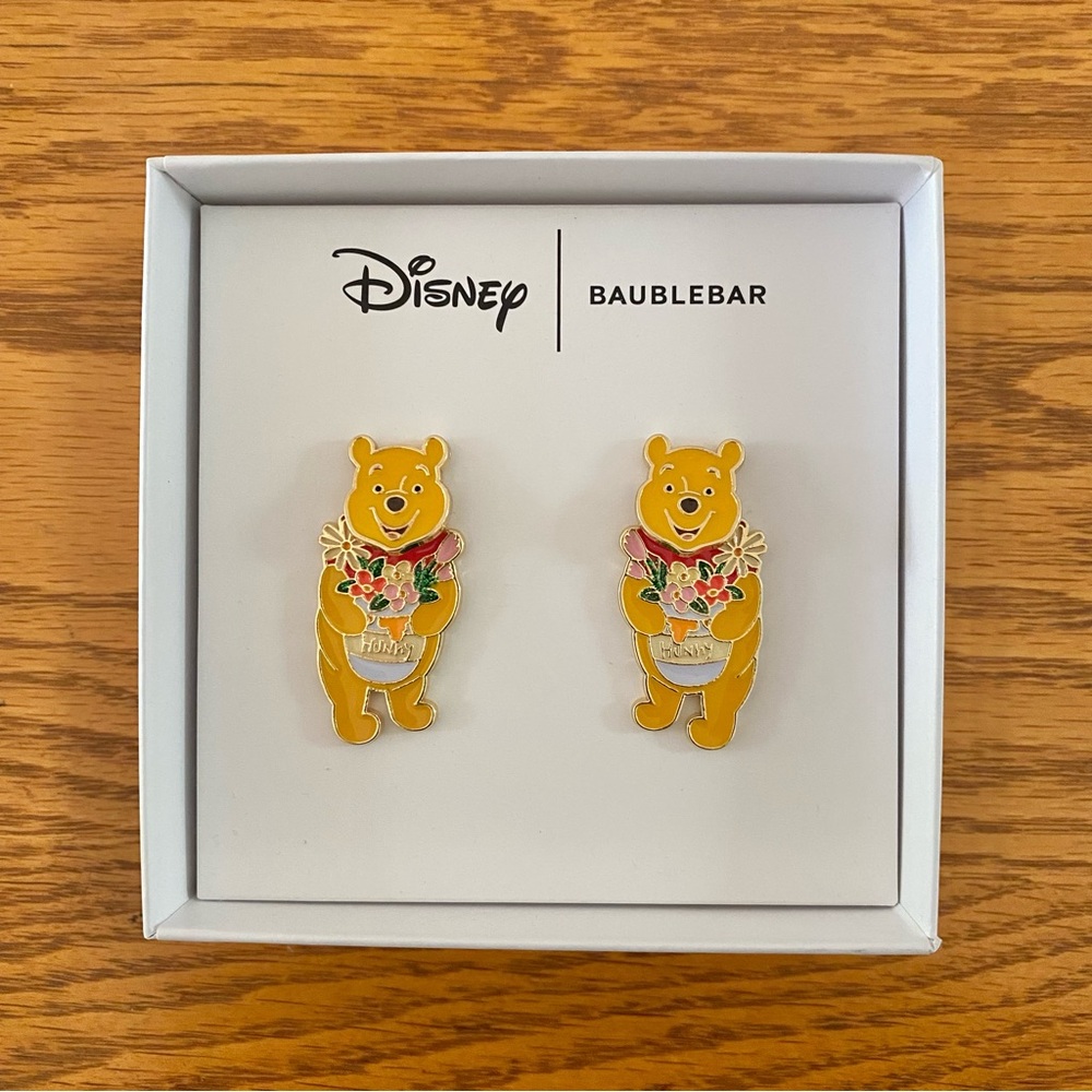 BaubleBar x Disney Winnie the Pooh dangle earrings. New.